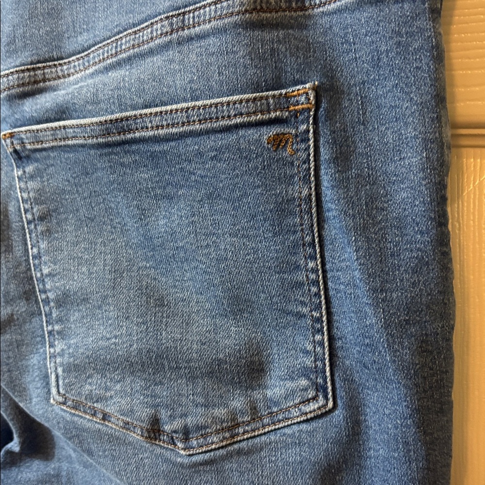 Madewell Women's Medium Blue Boot-Cut Jeans - Picture 4 of 7